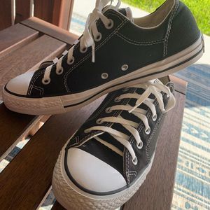 Black Converse All Stars M8 W10